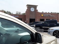 Sunnybrook Dentistry & Braces