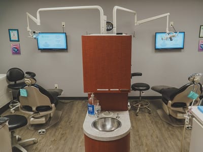 Superior Dental Health - Lincoln