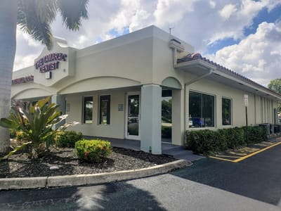 Tamarac Dentist - Dr. Alan J. Bussell, DDS