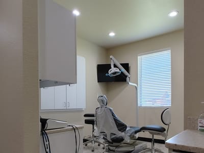 The Aubrey Dentist