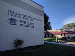The Dentists In Lawrence