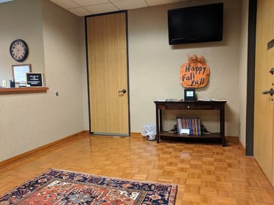 The Smile Center Memphis - Dr.Mehdi Sadeghi, DDS