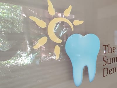 The Sunrise Dentist