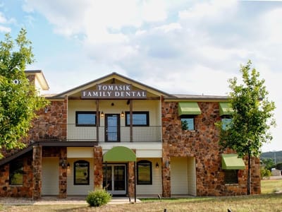 Tomasik Family Dental