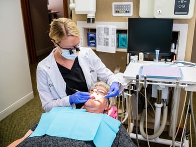 University Ave Dental