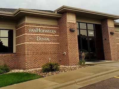van Hofwegen Dental