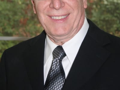 Voorhees Family Dentistry: Joseph L Perno, DDS