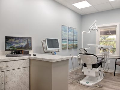 Warnick and Semder Dentistry Hurricane Office