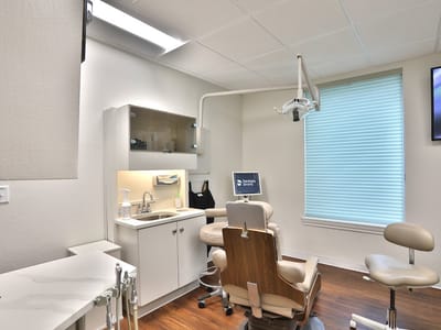 Warwick Dental