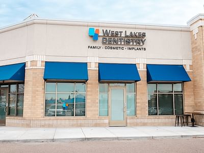 West Lakes Dentistry