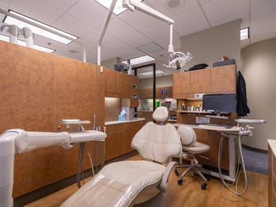 White Cosmetic & Family Dentistry