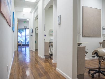 WhiteCrest - Smart Dentistry