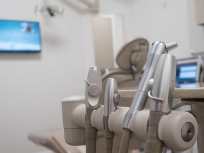 WhiteCrest - Smart Dentistry