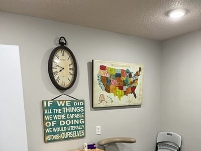 Winner Dental Clinic - Dr. Brad Farley DDS